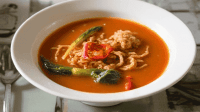 Thai Tom Yum Soup: Secrets to Spicy Perfection