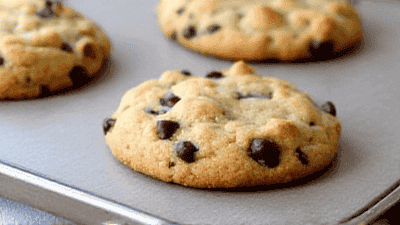 Weekend Baking: Perfect Chocolate Chip Cookie Recipe