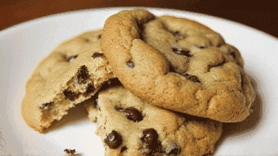 Weekend Baking: Perfect Chocolate Chip Cookie Recipe
